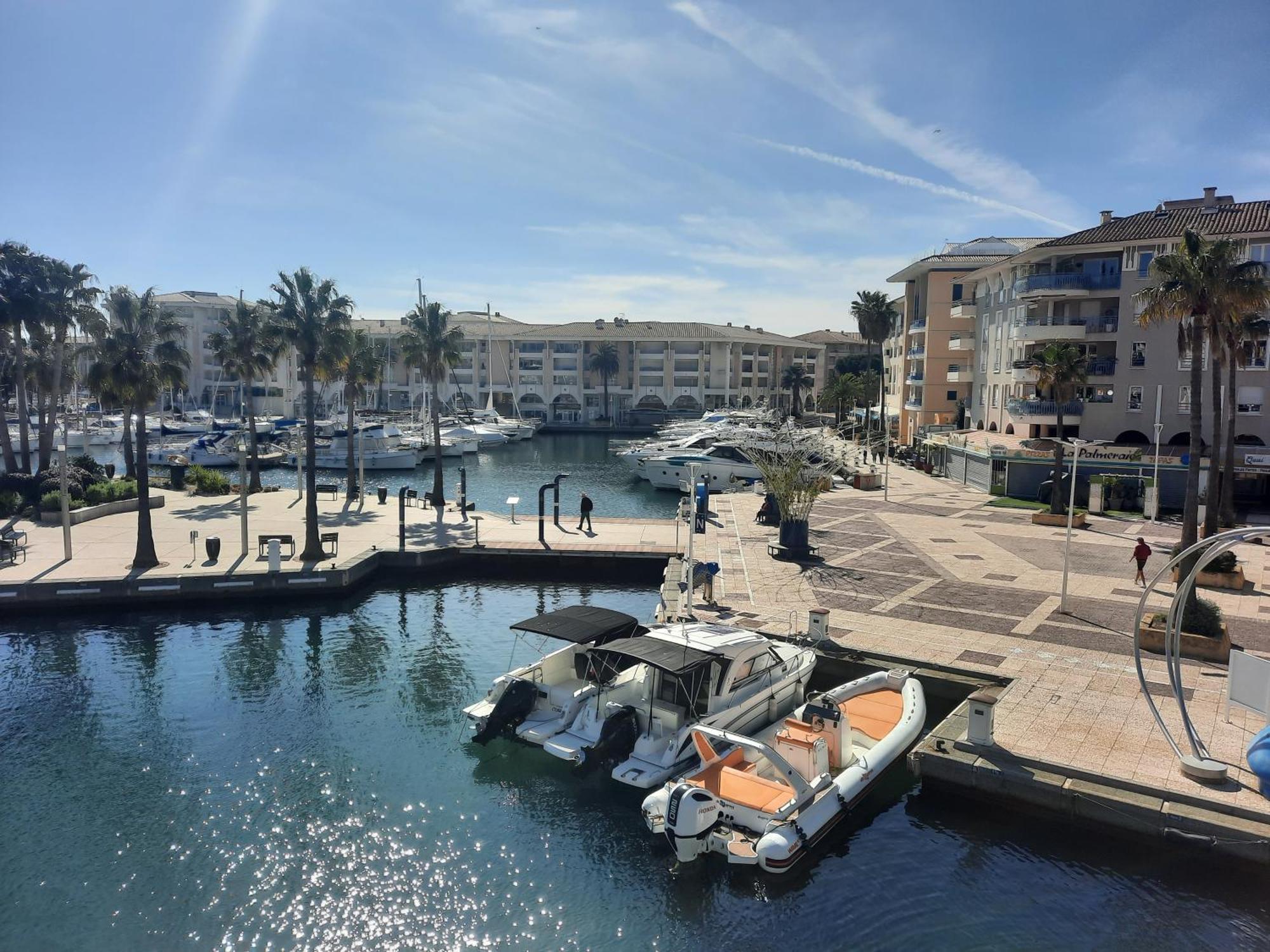 Appartement Coeur Marina à Fréjus Extérieur photo